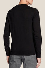 Genser i kasjmirblanding med brodert flagglogo og rund hals